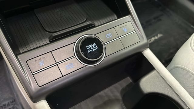 Used 2024 Hyundai Kona SEL w/ Convenience Package FWD image 28