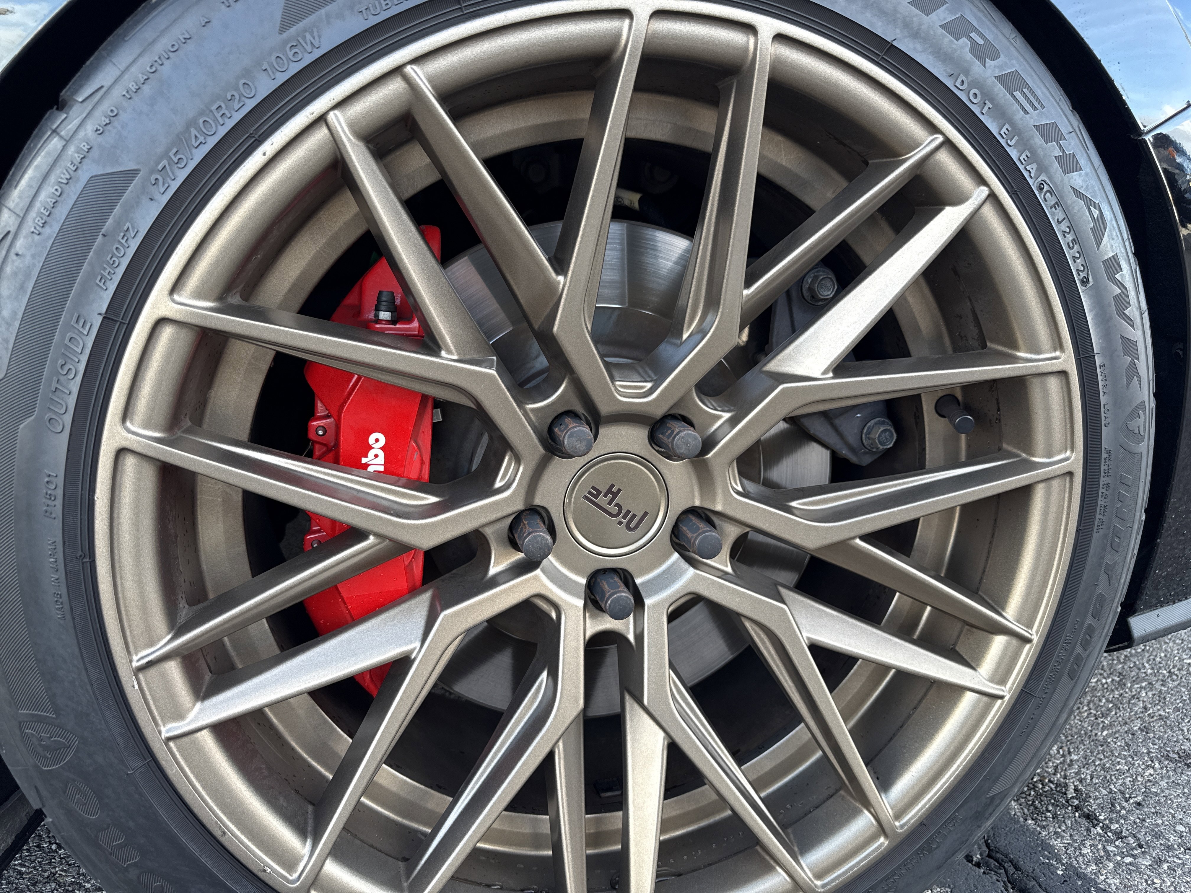 Used 2024 Ford Mustang GT Premium image 3