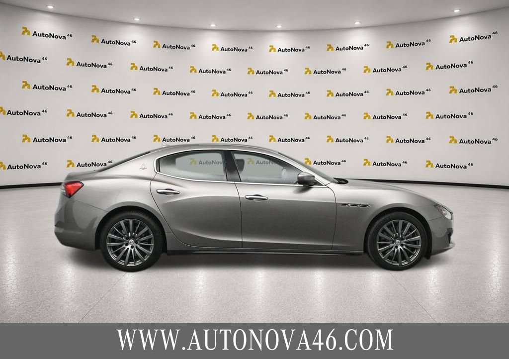 Used 2021 Maserati Ghibli S RWD image 10