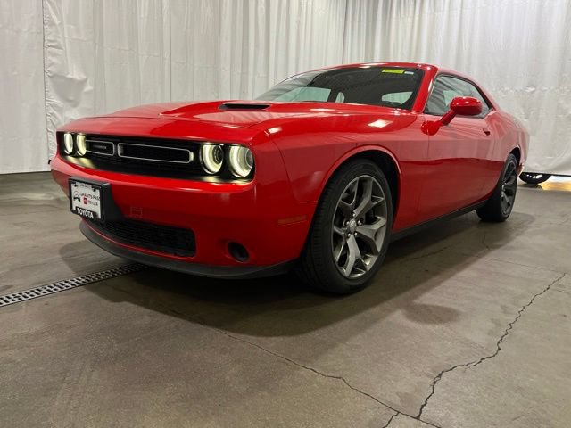 Used 2016 Dodge Challenger SXT RWD image 24
