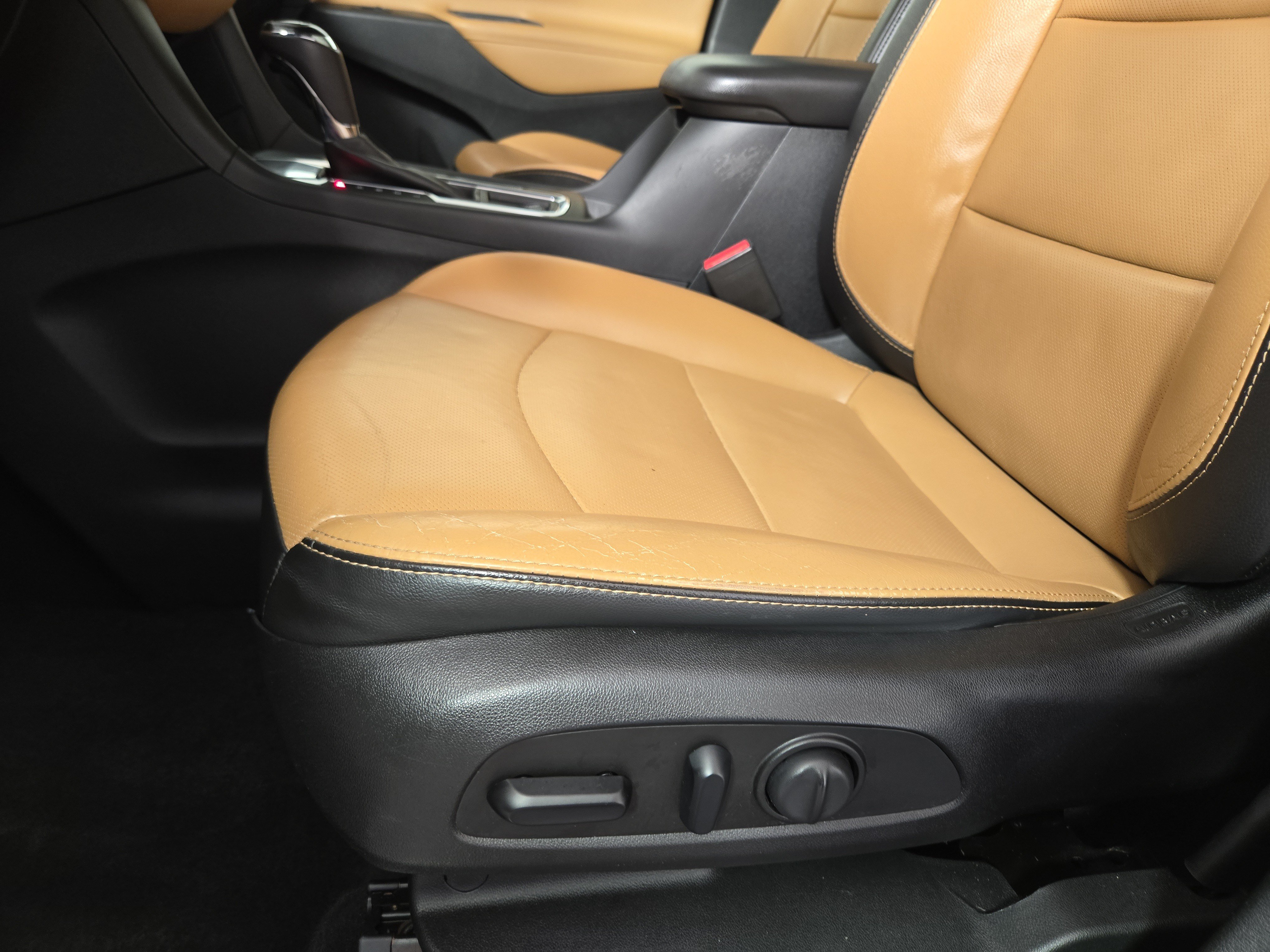Certified 2019 Chevrolet Equinox Premier FWD image 31