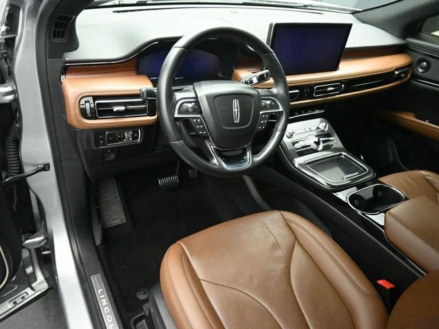 Certified 2023 Lincoln Nautilus Reserve w/ Luxury Package image 9