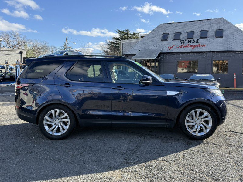 Used 2018 Land Rover Discovery HSE image 6