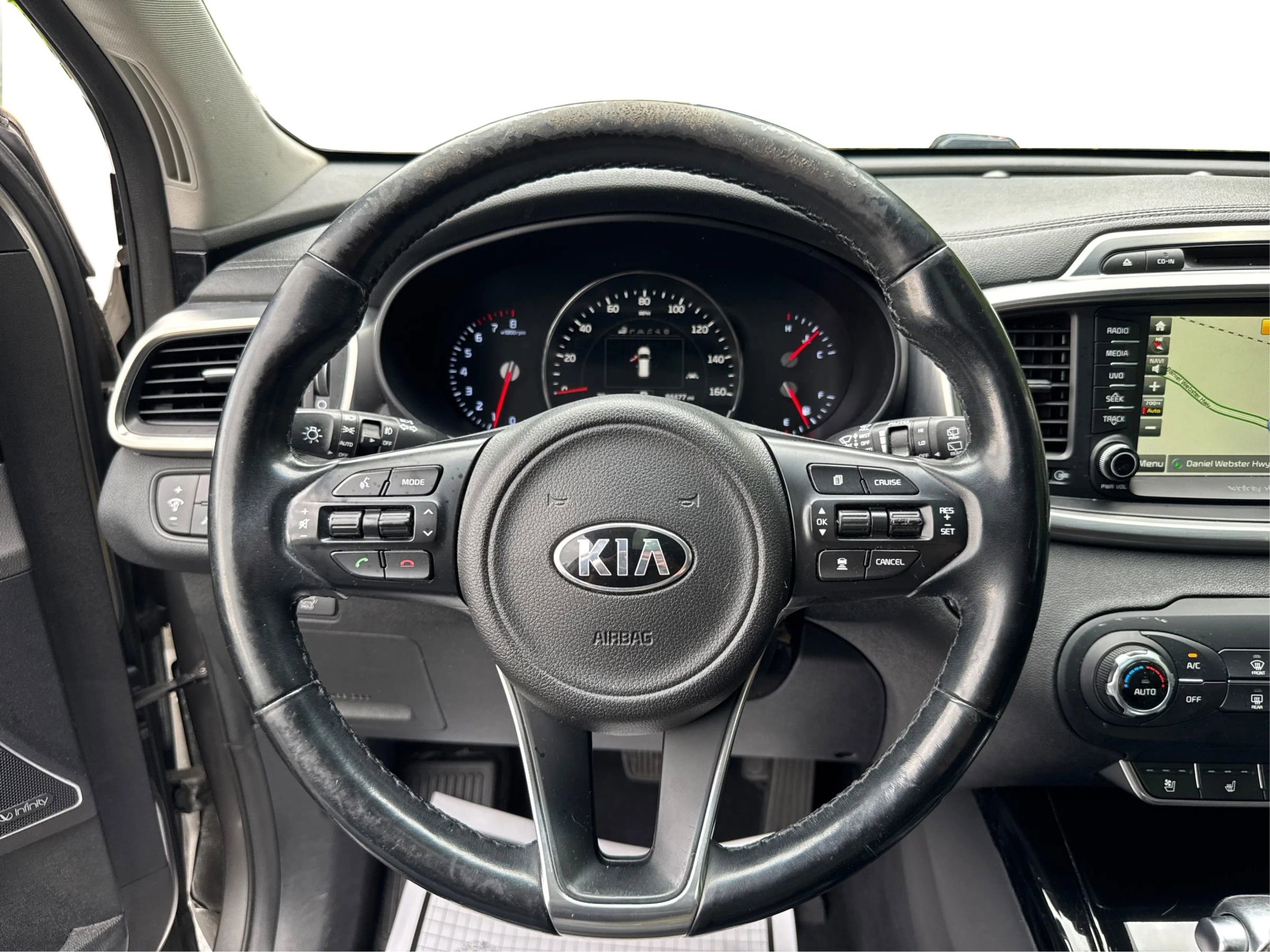 Used 2018 Kia Sorento SX AWD/4WD image 21