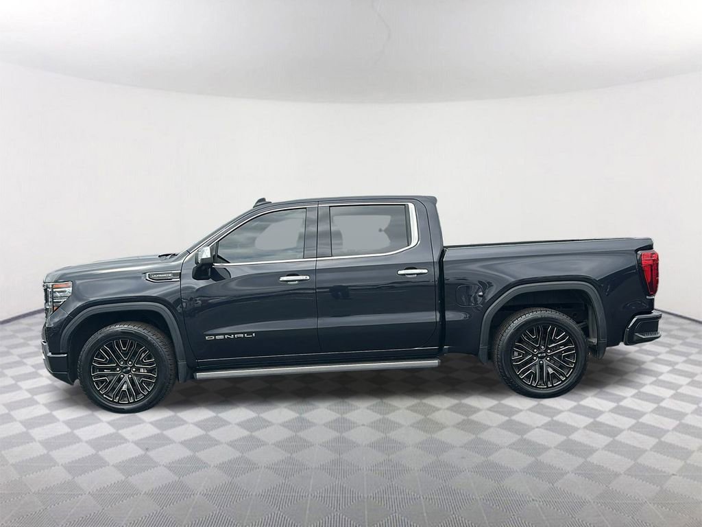 Used 2022 GMC Sierra 1500 Denali Ultimate image 2