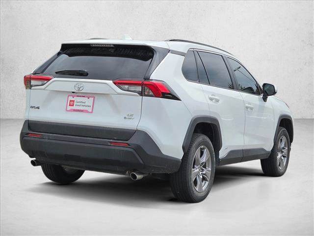 Used 2025 Toyota RAV4 LE AWD/4WD image 5