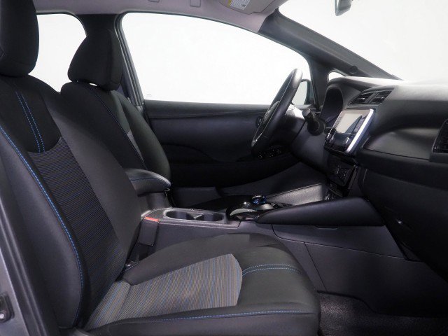 Used 2025 Nissan Leaf SV Plus FWD image 14