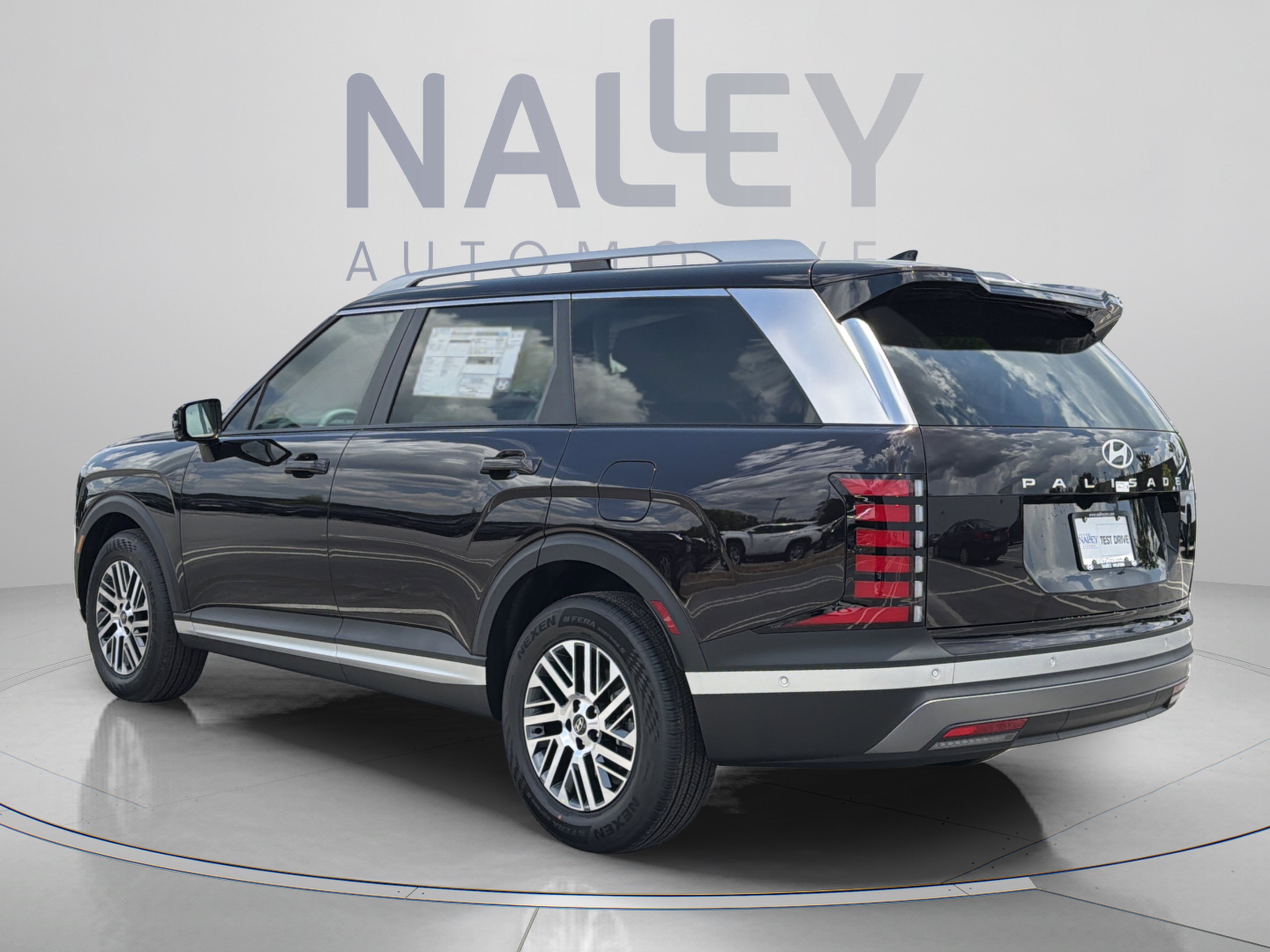 New 2026 Hyundai Palisade SEL FWD image 3