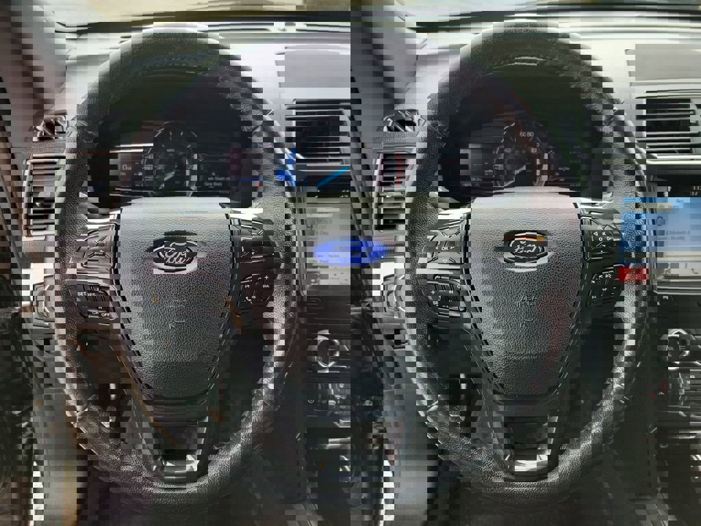 Used 2019 Ford Explorer XLT image 23