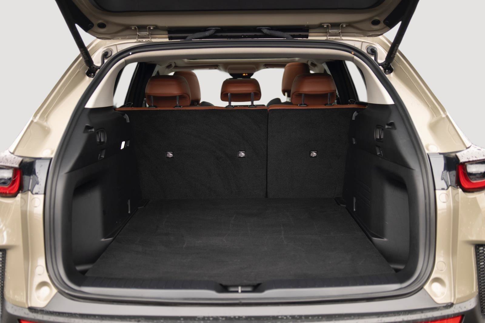 Used 2023 MAZDA CX-50 Meridian Edition w/ Cargo Package image 15