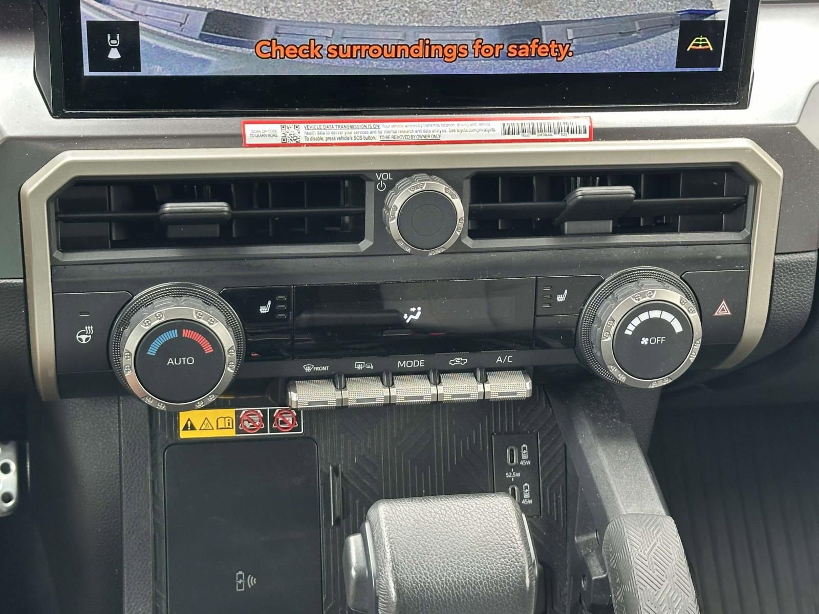 Used 2025 Toyota Tacoma TRD Sport w/ TRD Sport Upgrade Package AWD/4WD image 19