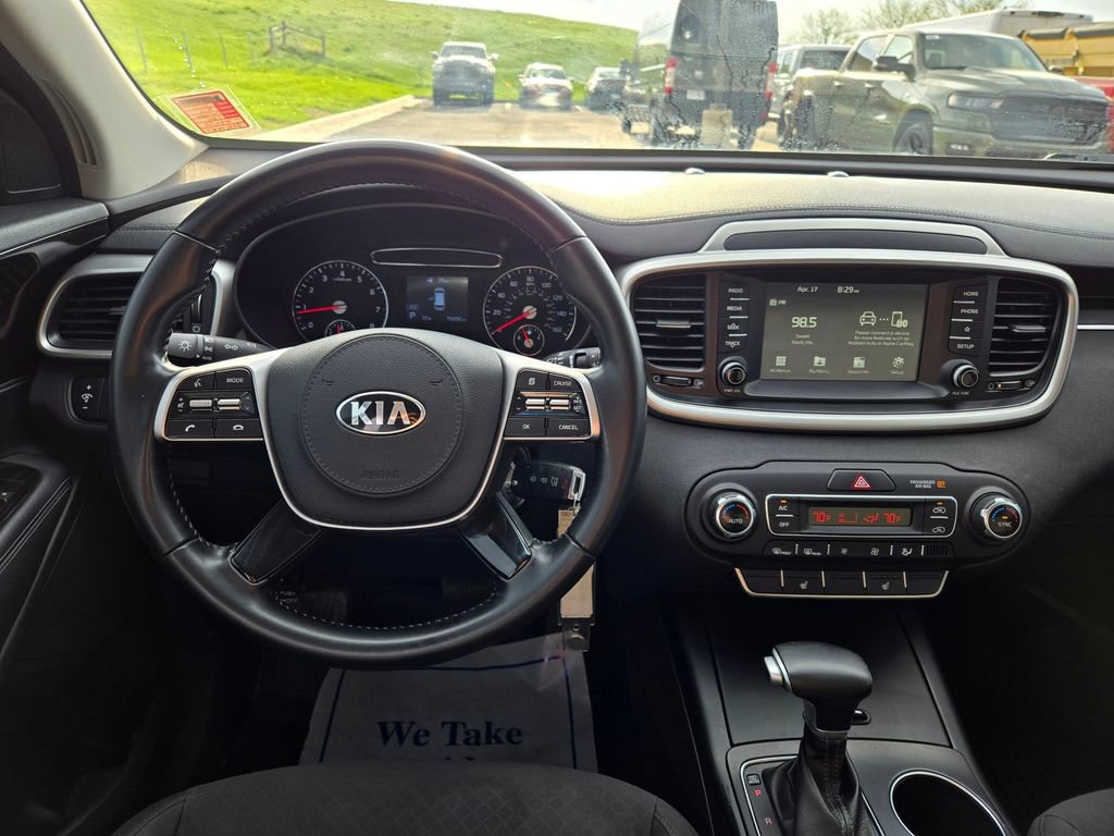 Used 2020 Kia Sorento LX w/ LX I4 Convenience Package image 18