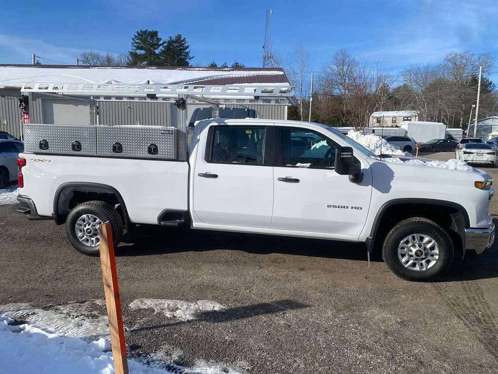 Used 2025 Chevrolet Silverado 2500 W/T w/ WT/CX Safety Package image 4