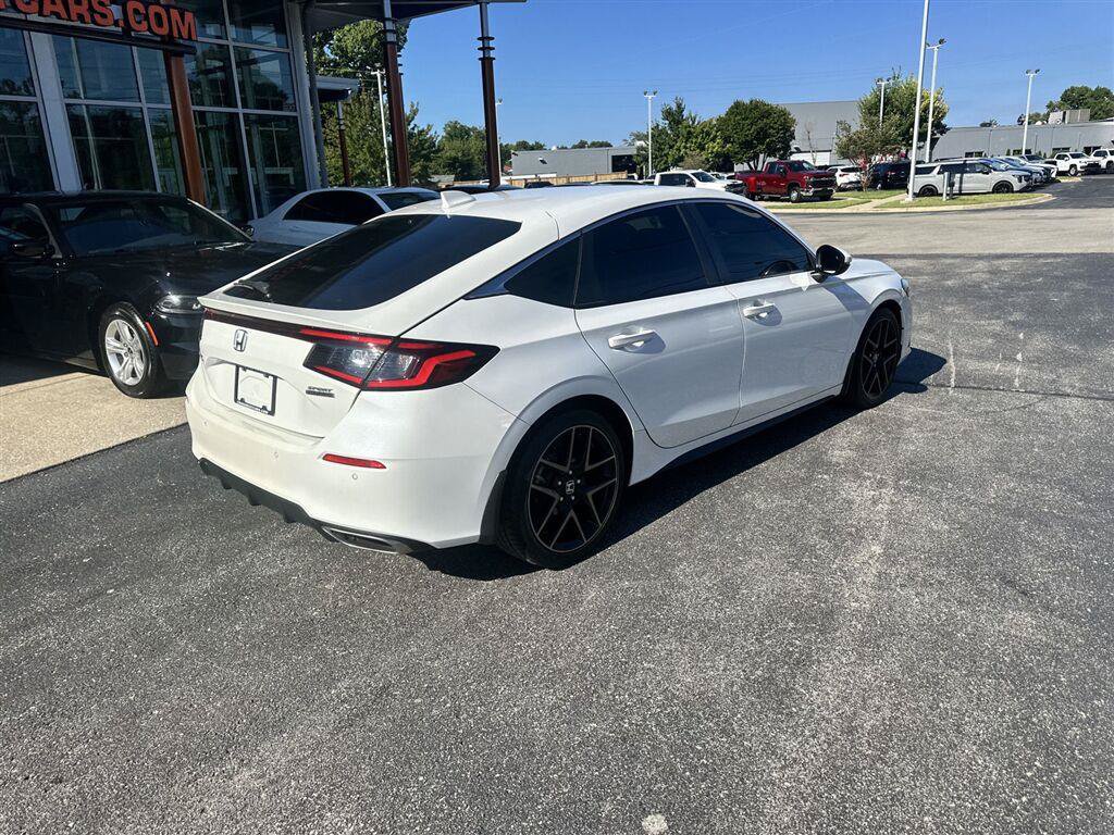 Used 2022 Honda Civic Sport Touring image 3