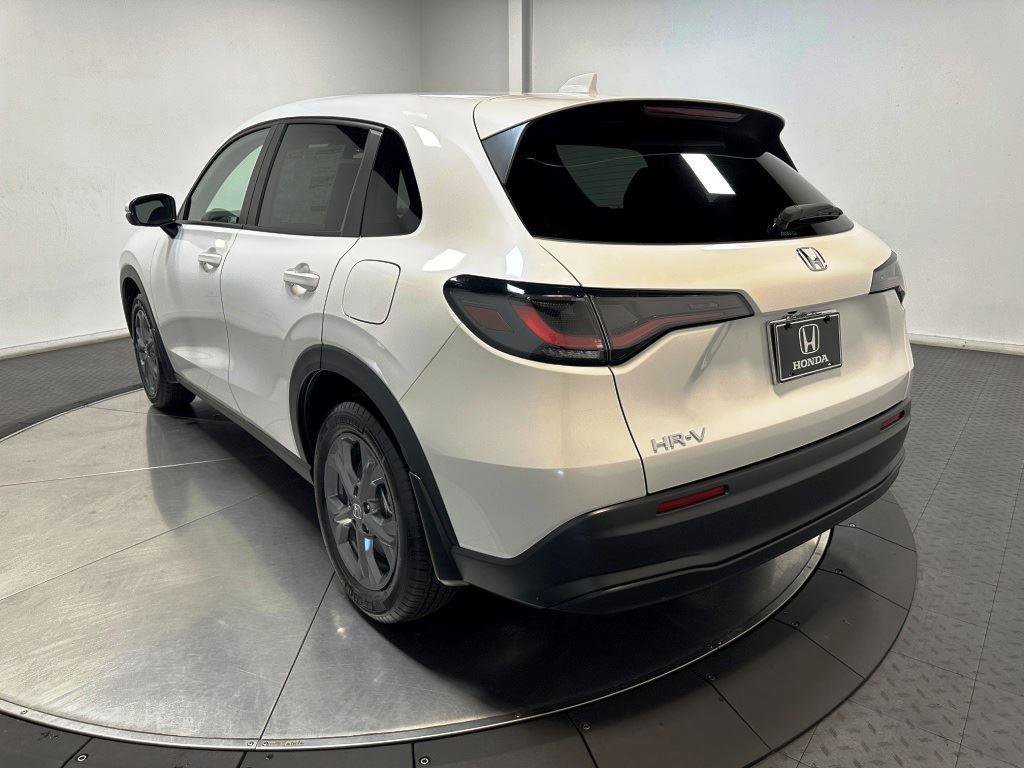 New 2026 Honda HR-V LX image 6