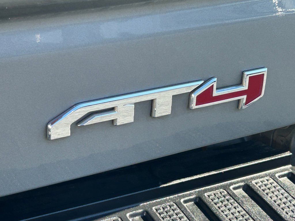 Used 2025 GMC Sierra 1500 AT4 w/ AT4 Premium Package image 8
