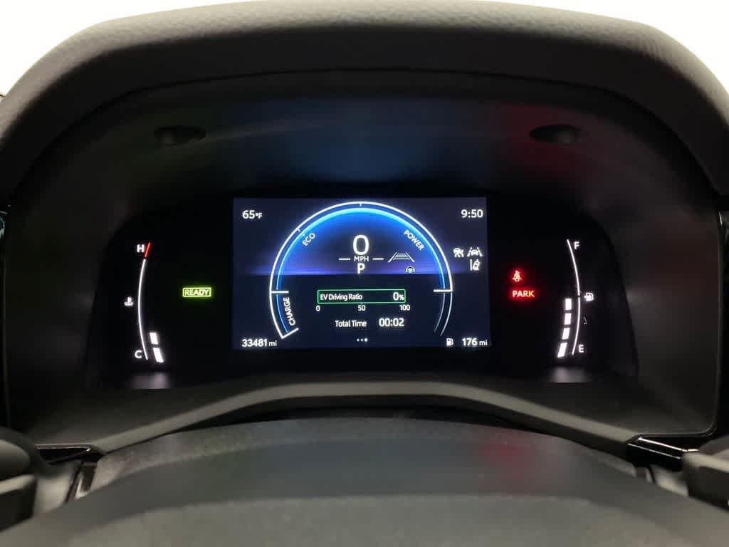 Used 2025 Toyota Camry SE FWD image 26