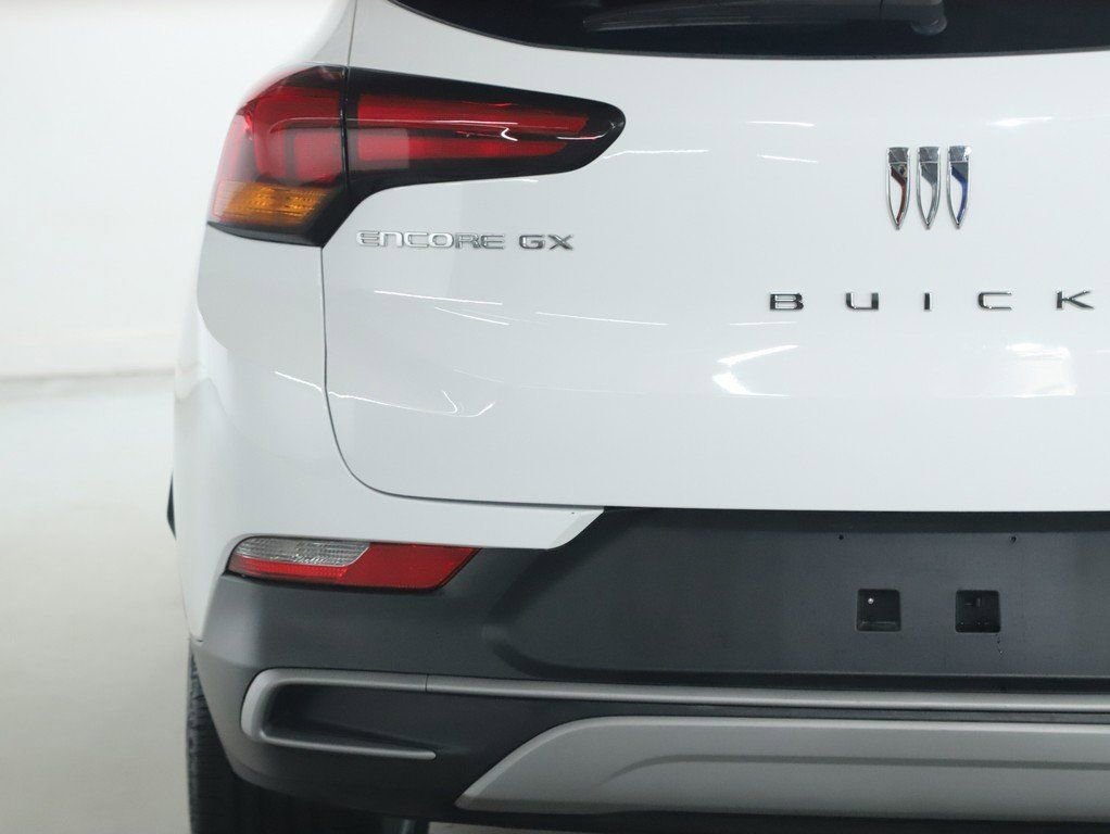 Used 2025 Buick Encore GX Preferred image 43