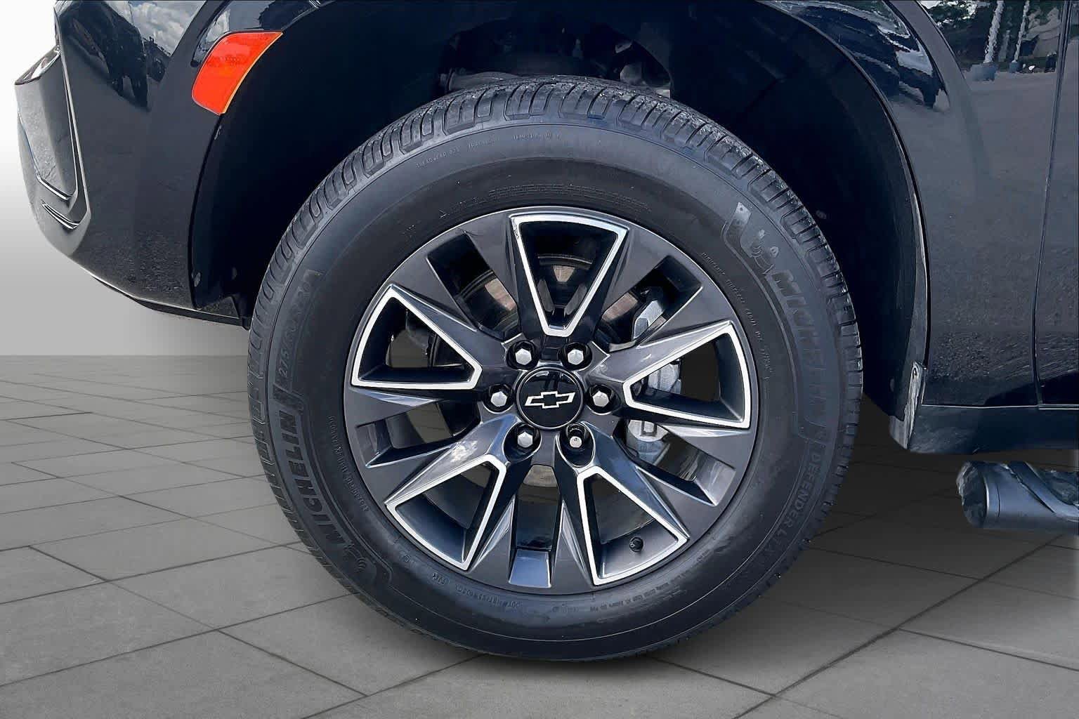 Used 2021 Chevrolet Tahoe Z71 AWD/4WD image 10