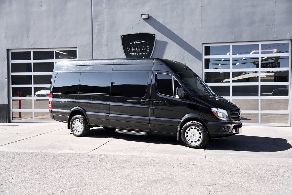 Used 2017 Mercedes-Benz Sprinter 3500 image 10