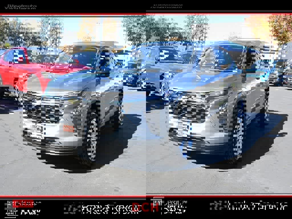 Used 2024 Chevrolet Trax LS w/ Driver Confidence Package image 1