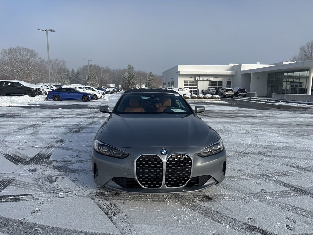 Certified 2023 BMW 430i xDrive Convertible w/ Premium Package image 2
