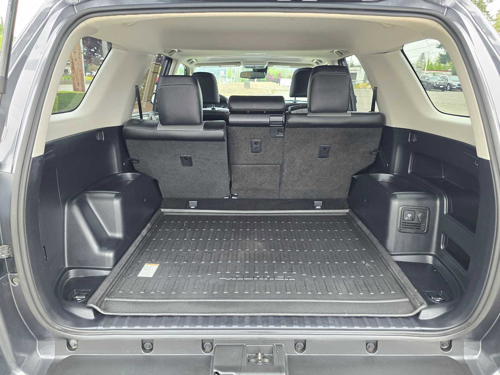 Used 2020 Toyota 4Runner SR5 Premium w/ Moonroof Package AWD/4WD image 14