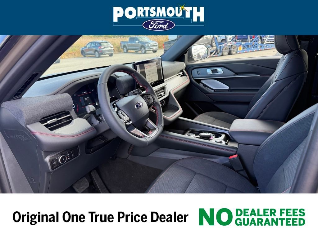 New 2026 Ford Explorer ST image 3