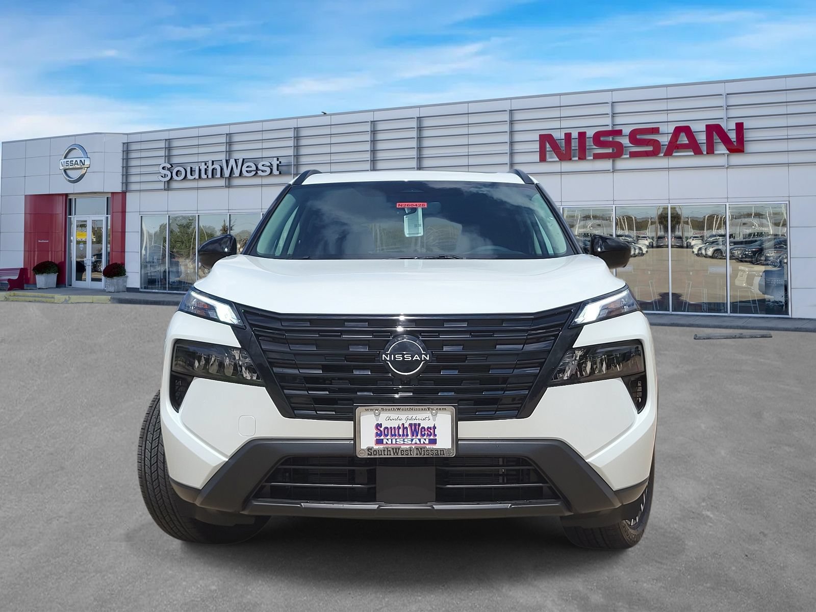 New 2026 Nissan Rogue Dark Armor FWD video 2