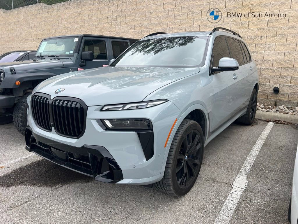 Certified 2024 BMW X7 xDrive40i w/ Executive Package AWD/4WD image 1