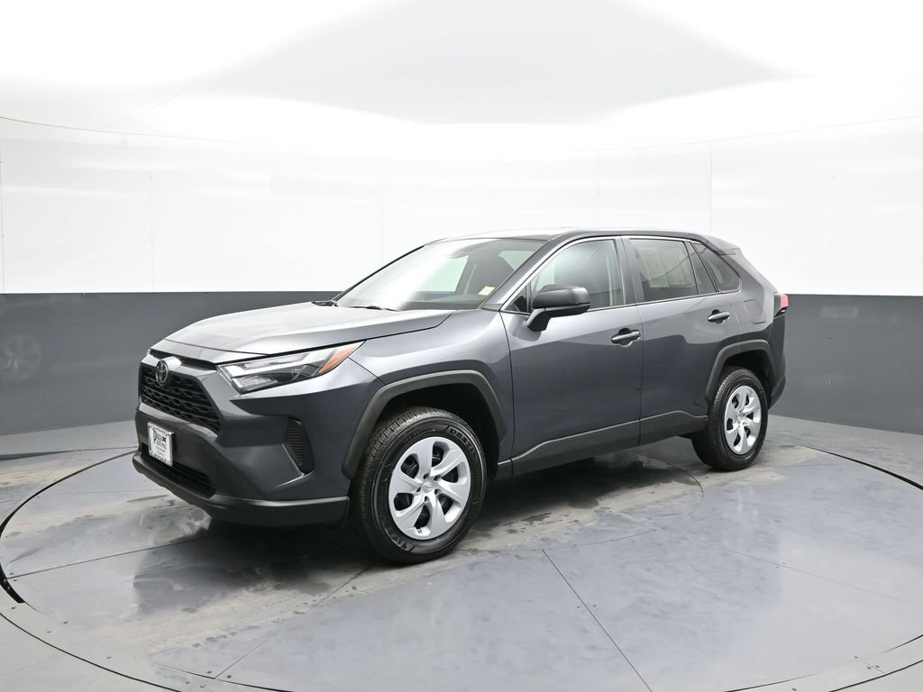 Certified 2025 Toyota RAV4 LE image 10