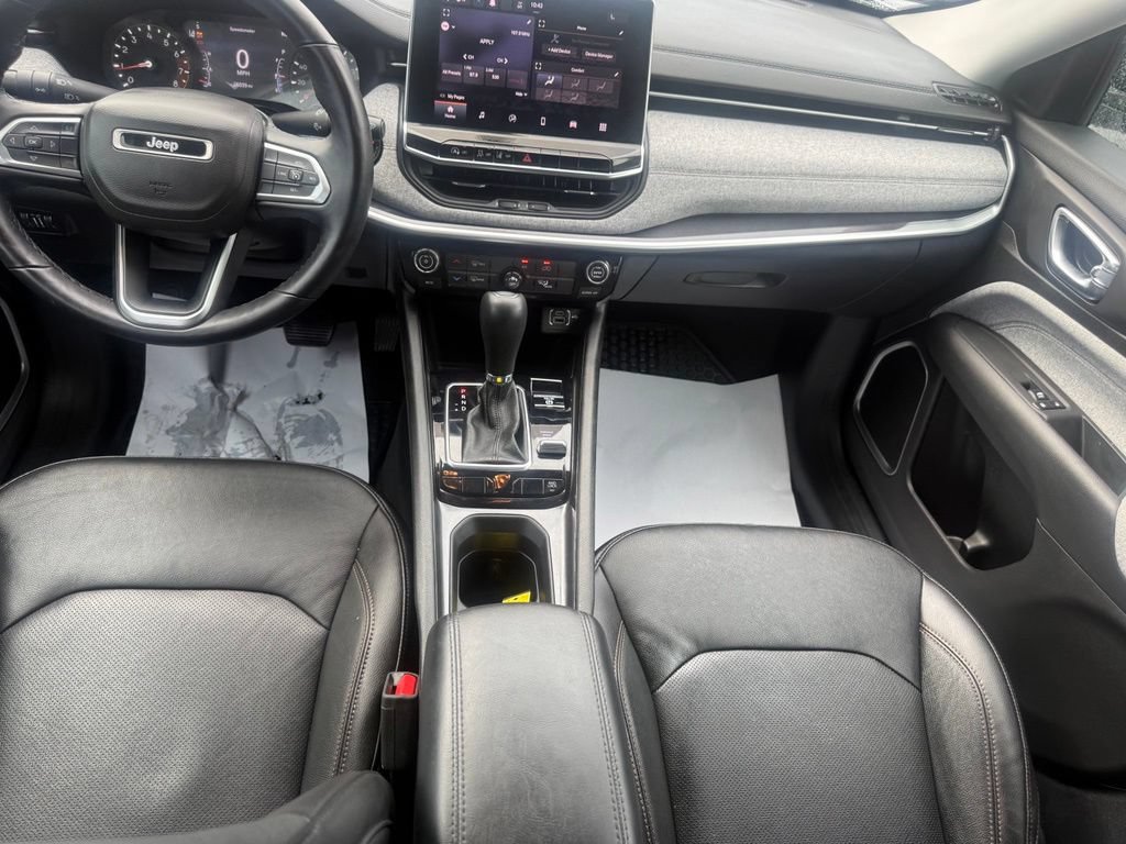 Used 2022 Jeep Compass Latitude AWD/4WD image 38