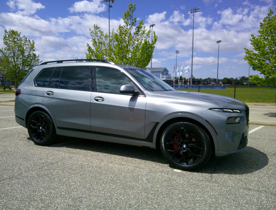 Used 2023 BMW X7 xDrive40i AWD/4WD image 23