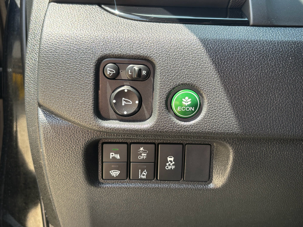 Certified 2024 Honda Passport Black Edition image 14
