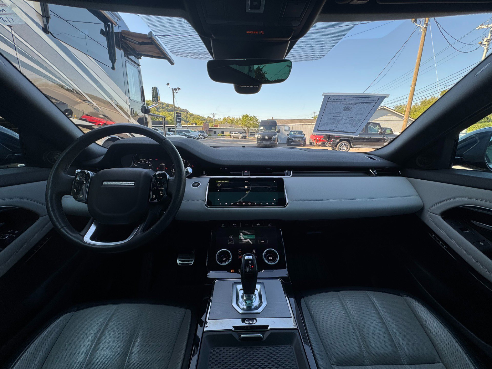 Used 2020 Land Rover Range Rover Evoque R-Dynamic SE image 58