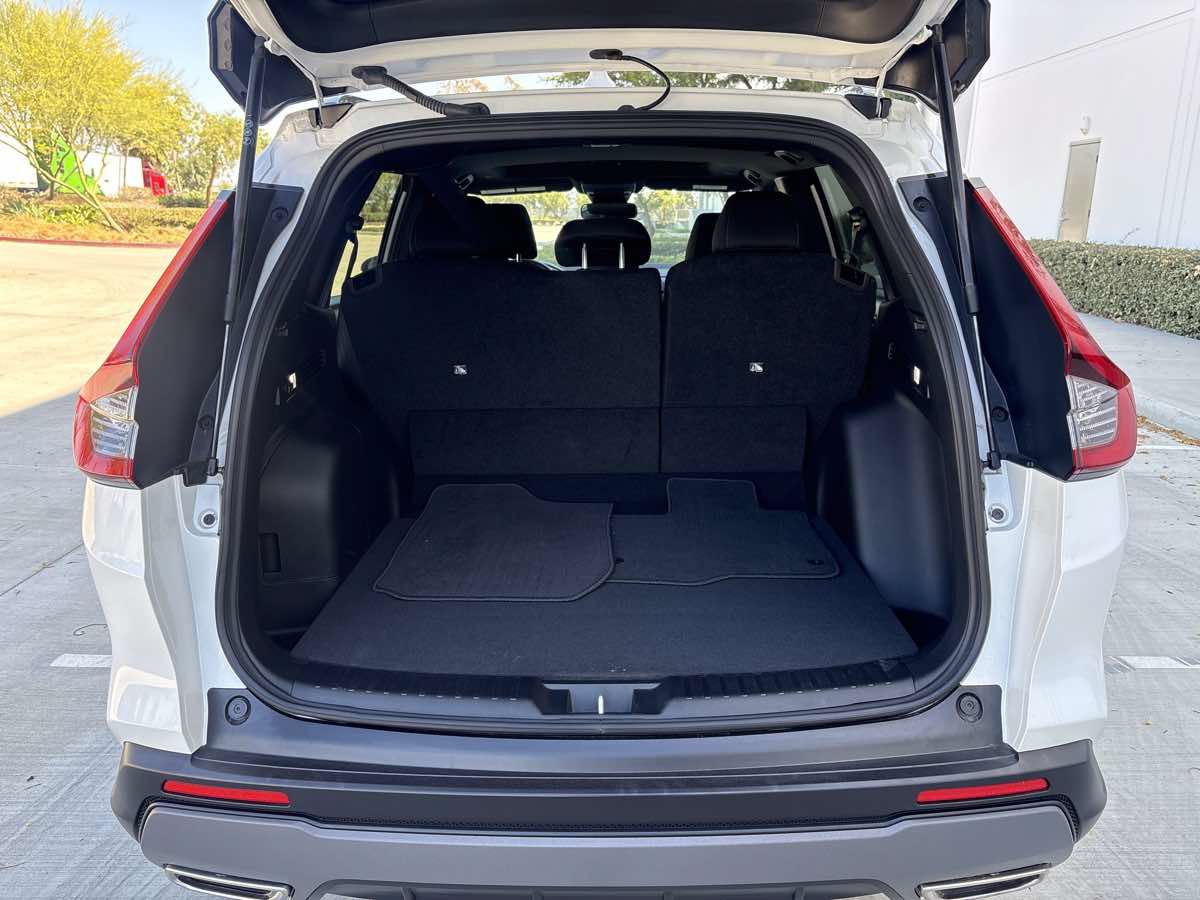 Used 2025 Honda CR-V Sport image 10