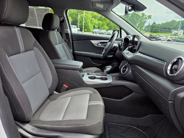 Used 2023 Chevrolet Blazer LT w/ Convenience Package AWD/4WD image 19