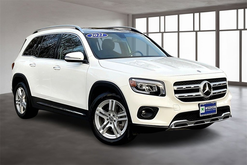 Used 2021 Mercedes-Benz GLB 250 GLB 250 image 3