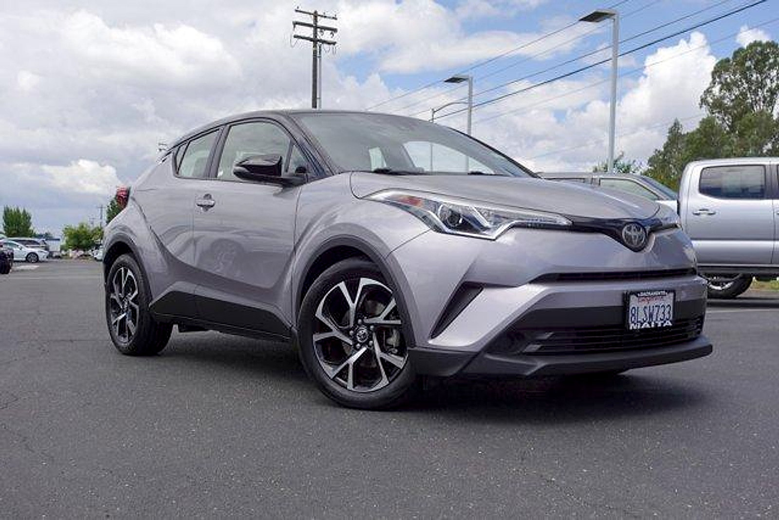 Certified 2019 Toyota C-HR XLE FWD image 1