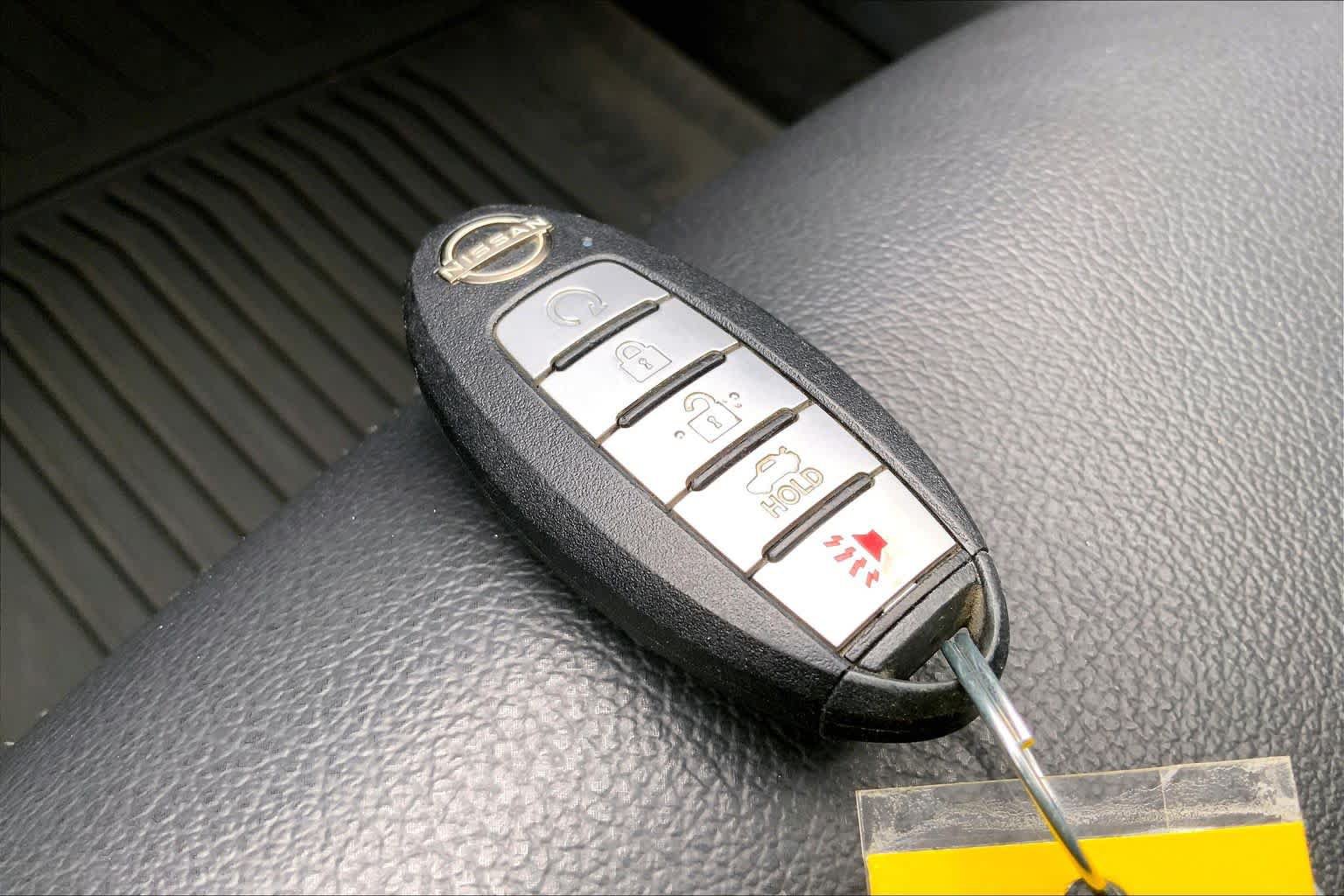 Used 2023 Nissan Altima 2.5 SR w/ SR Premium Package FWD image 15