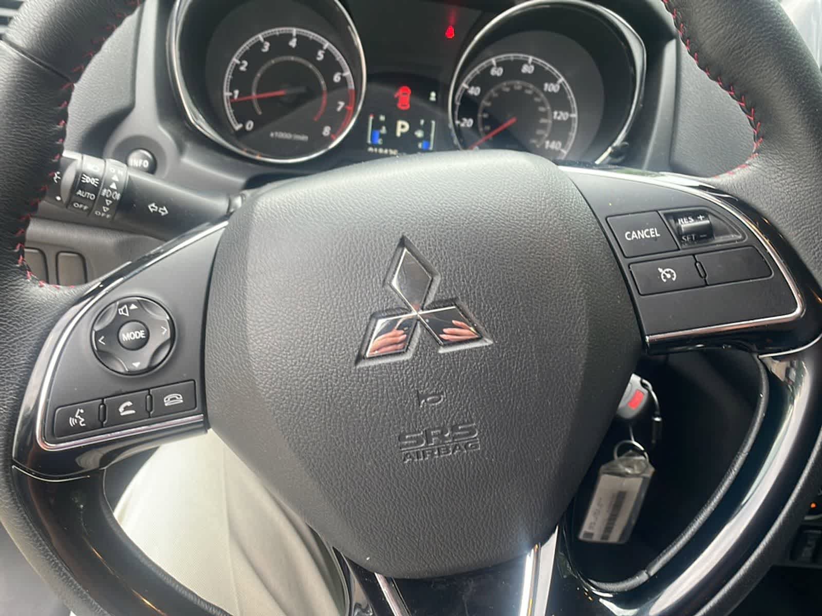 Used 2025 Mitsubishi Outlander Sport LE AWD/4WD image 15
