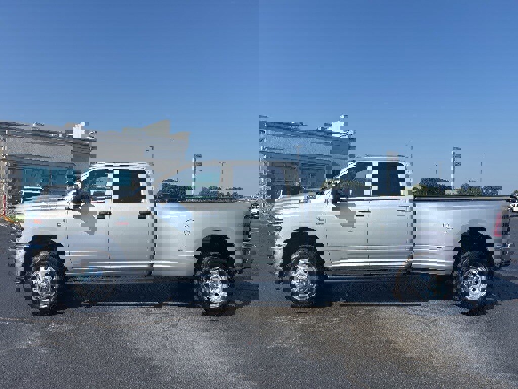 New 2026 RAM 3500 Tradesman image 2