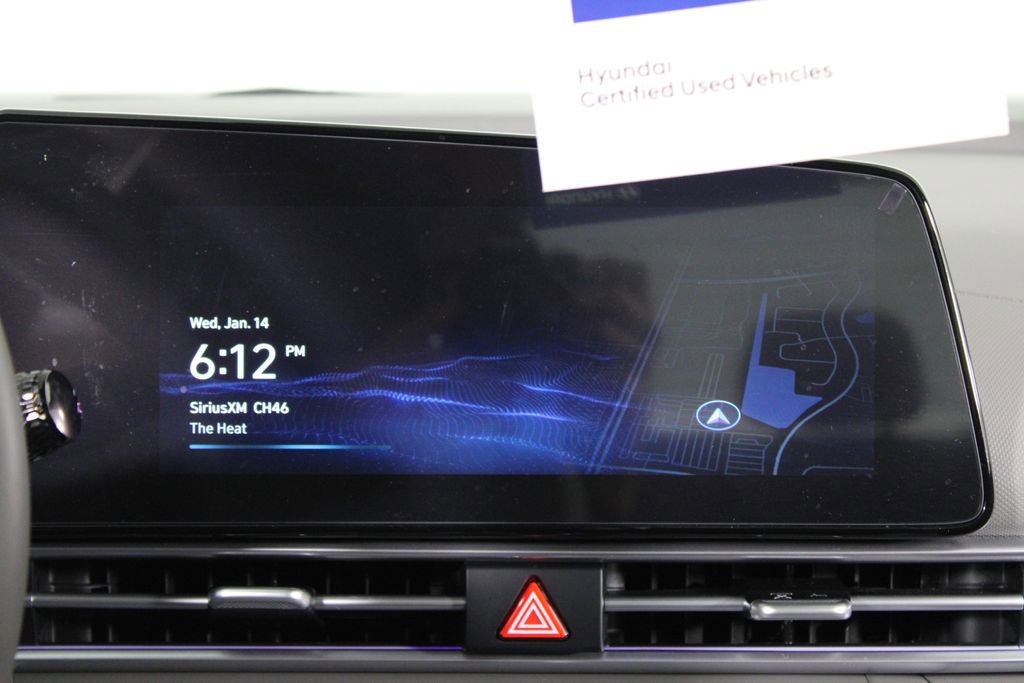 Used 2025 Hyundai Elantra SEL image 7