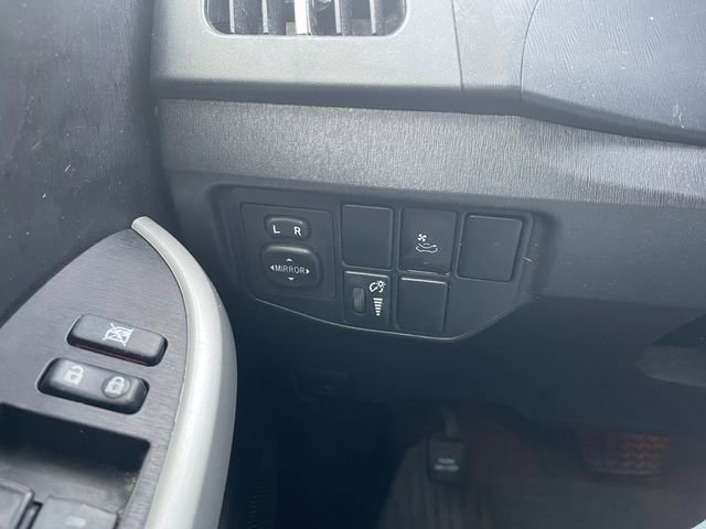 Used 2012 Toyota Prius Three w/ Solar Roof Pkg FWD image 22