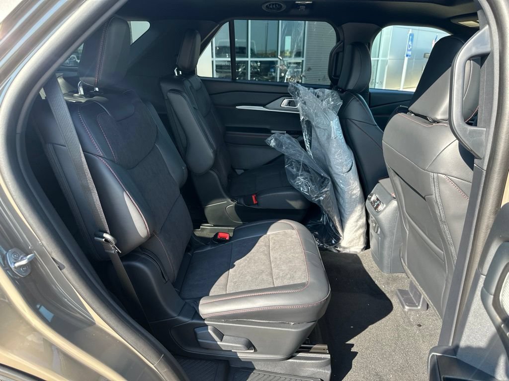 New 2026 Ford Explorer ST w/ Sun And Sound Package AWD/4WD image 36