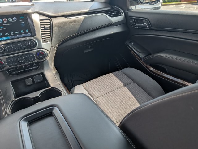 Used 2019 Chevrolet Tahoe LS w/ Max Trailering Package AWD/4WD image 17