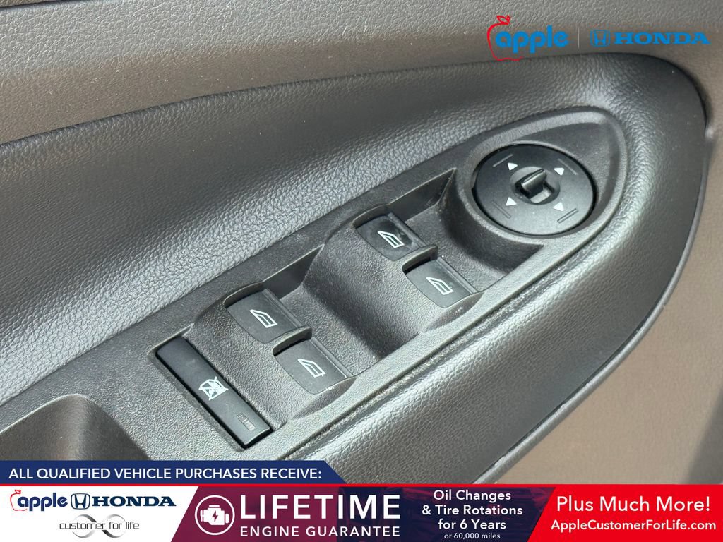 Used 2018 Ford Escape SE w/ SE Sync 3 Package AWD/4WD image 9