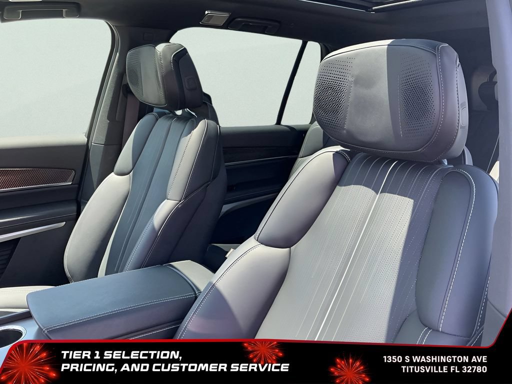 Used 2026 Cadillac Vistiq Sport w/ LPO, Floor Liner Package AWD/4WD image 26