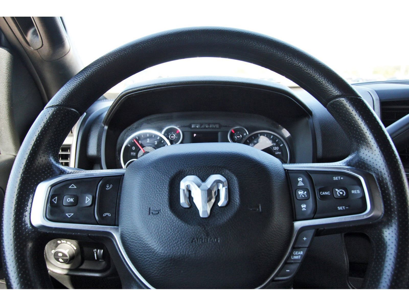 Used 2025 RAM 2500 Tradesman image 17