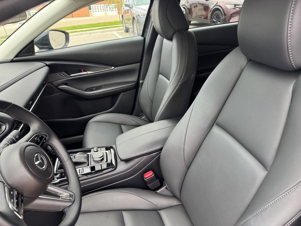 Certified 2025 MAZDA CX-30 AWD 2.5 S w/ Select Sport Pkg image 7